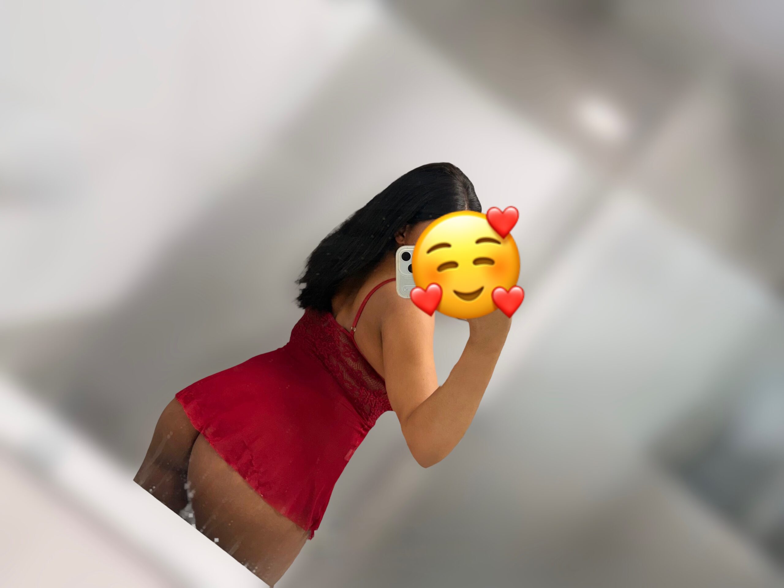 קיילי תיירת אפריקאית 24 בנתניה