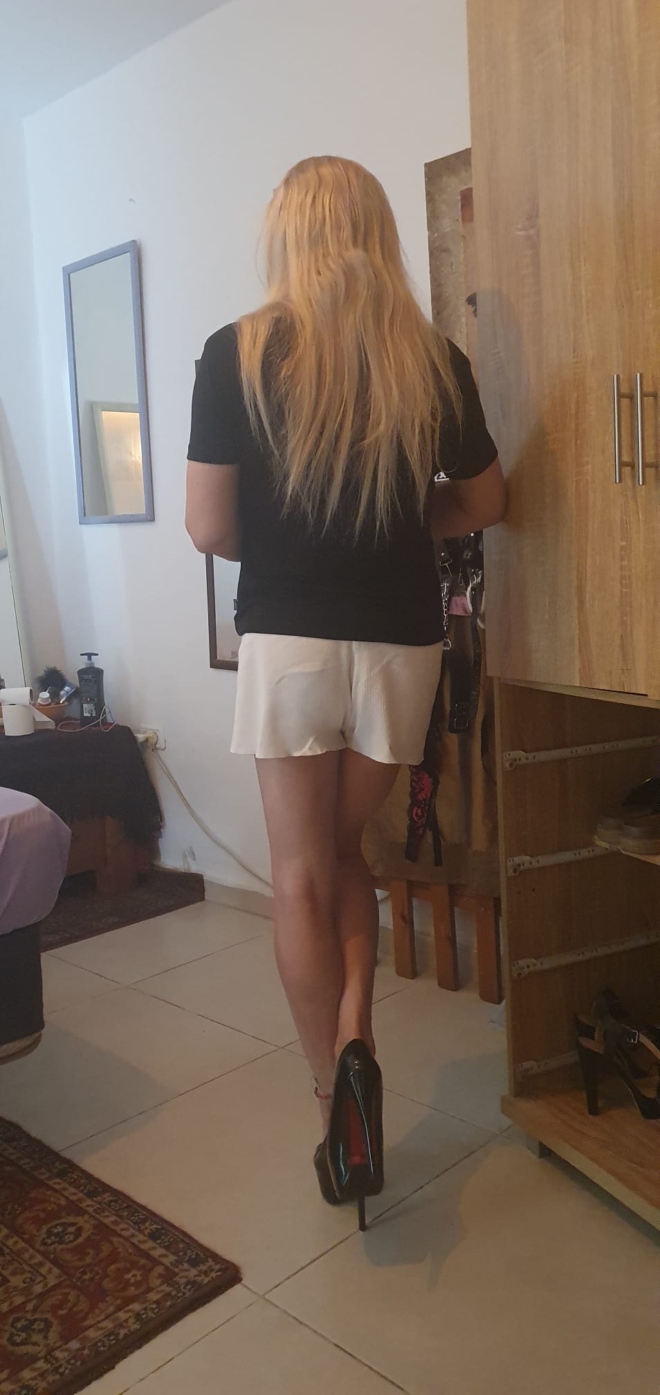 תל אביב- מטפלת אלוהית